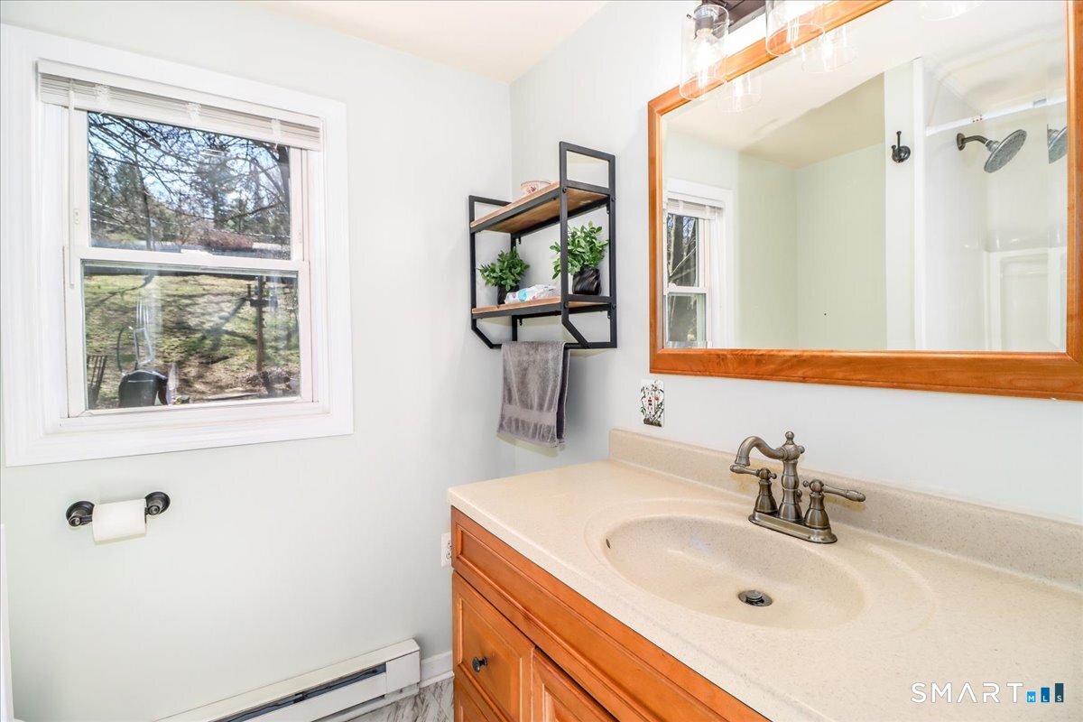 61 Pumpkin Hill Road New Milford CT 06776