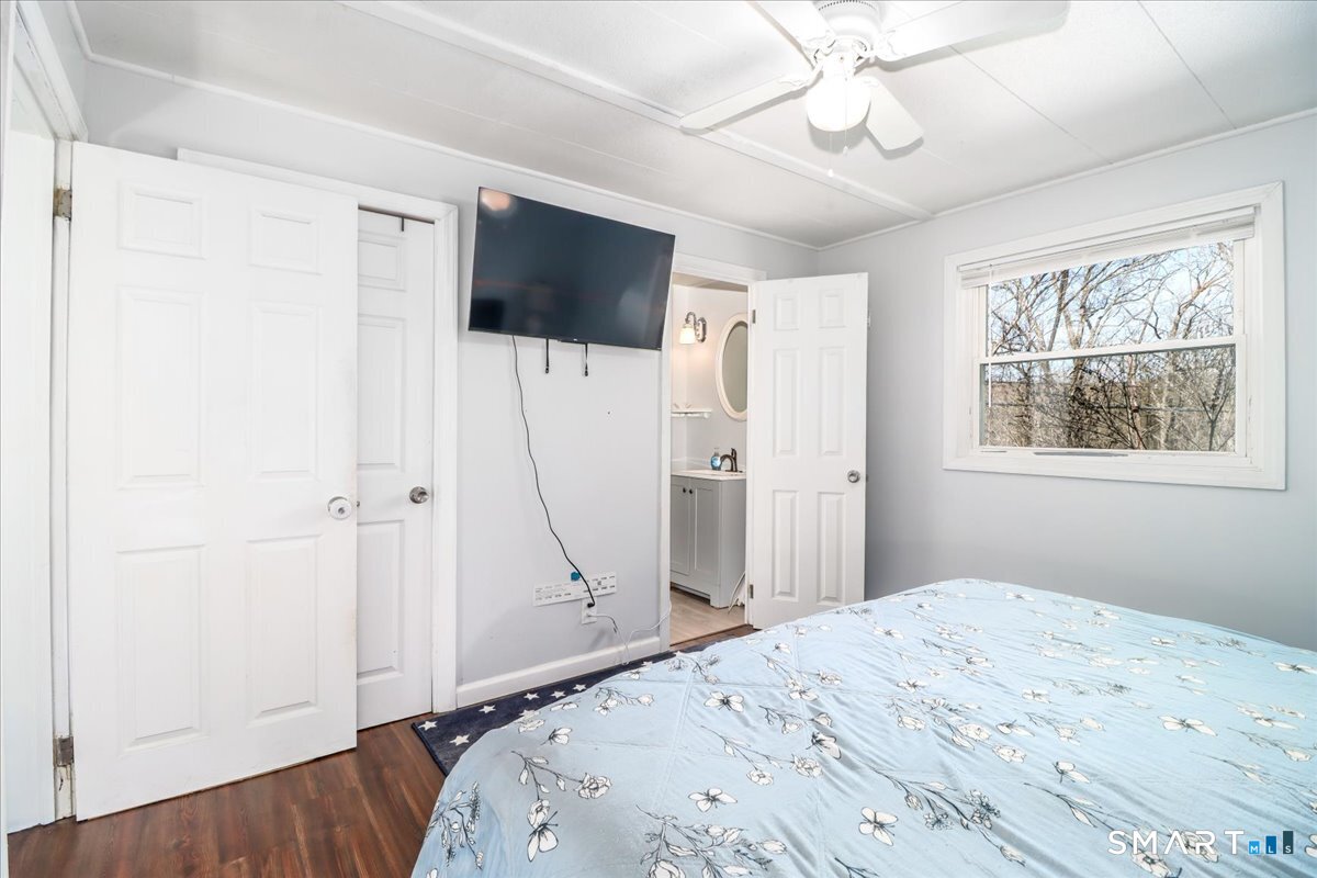 61 Pumpkin Hill Road New Milford CT 06776