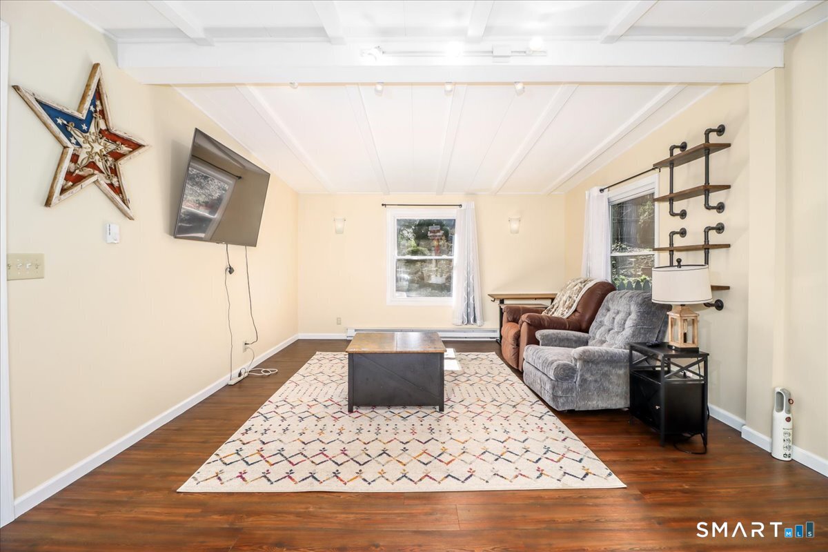 61 Pumpkin Hill Road New Milford CT 06776