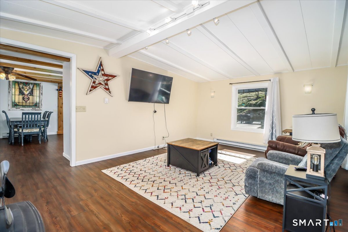61 Pumpkin Hill Road New Milford CT 06776