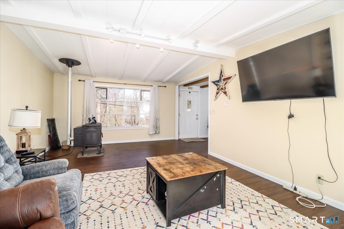 61 Pumpkin Hill Road New Milford CT 06776