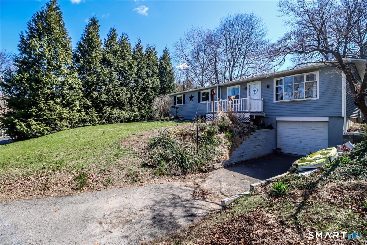 61 Pumpkin Hill Road New Milford CT 06776