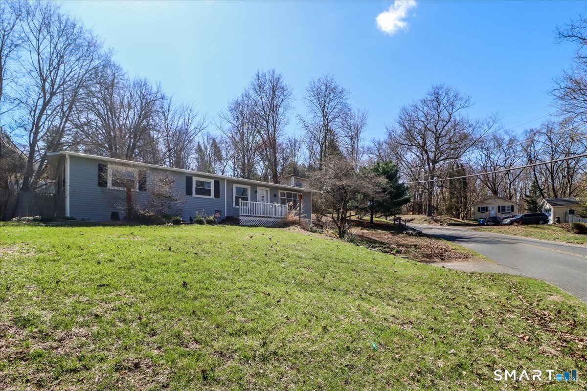 61 Pumpkin Hill Road New Milford CT 06776