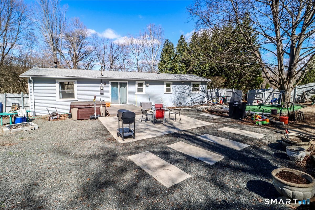 61 Pumpkin Hill Road New Milford CT 06776