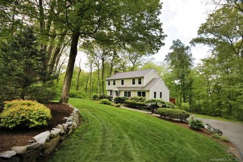 6 Dewal Court Norwalk CT 06851