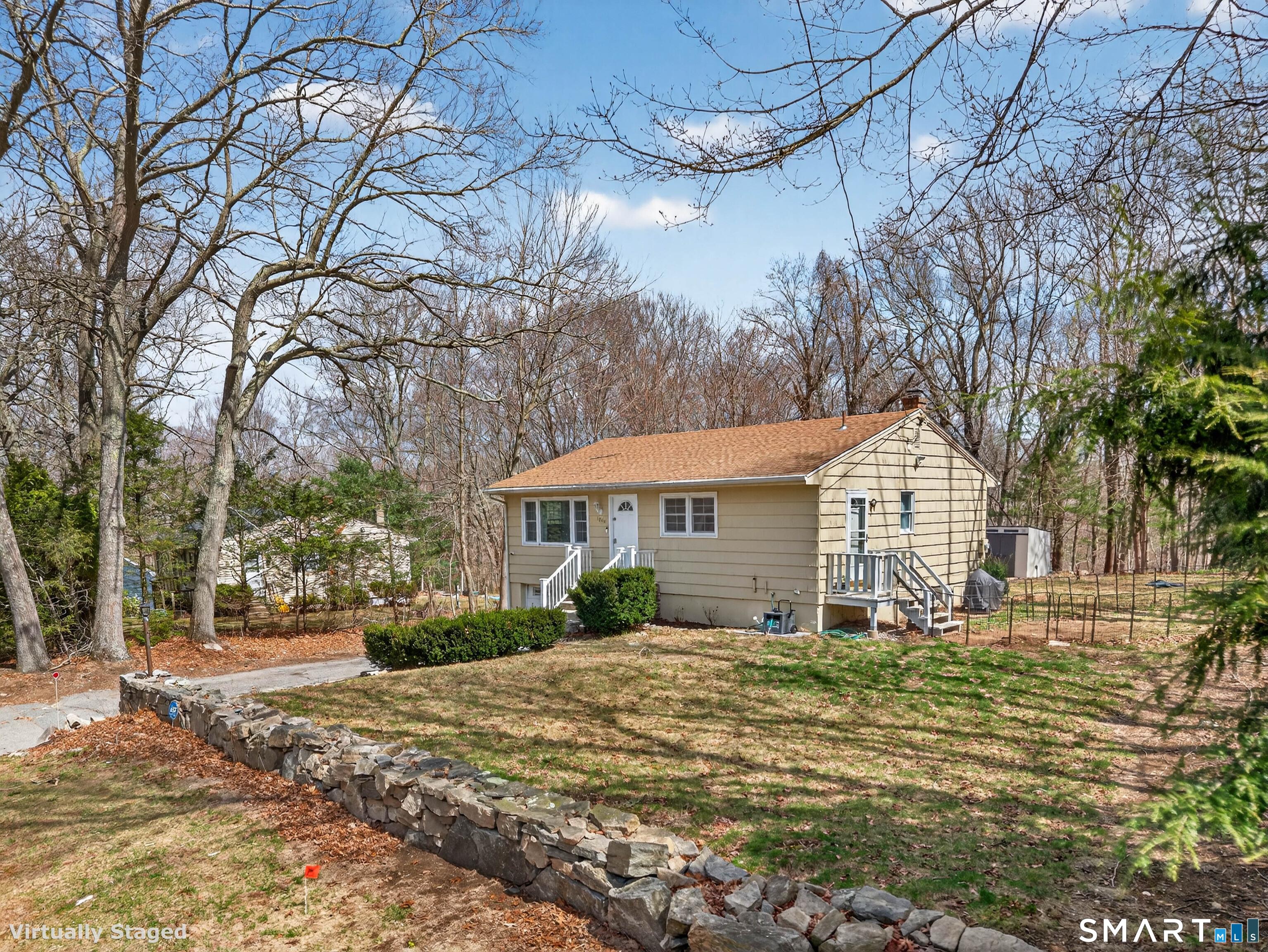 1866 Center Groton Road Ledyard CT 06339