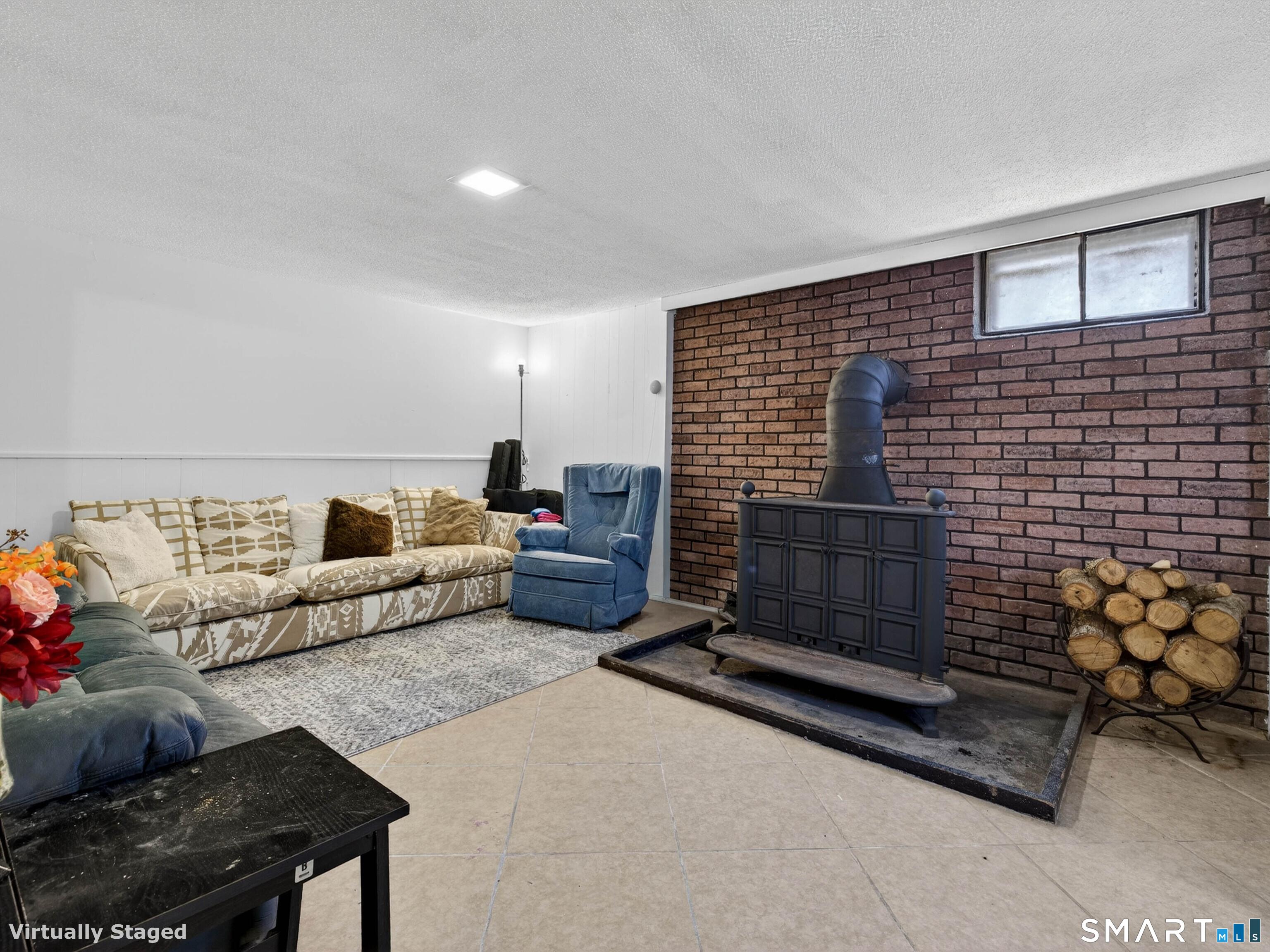 1866 Center Groton Road Ledyard CT 06339