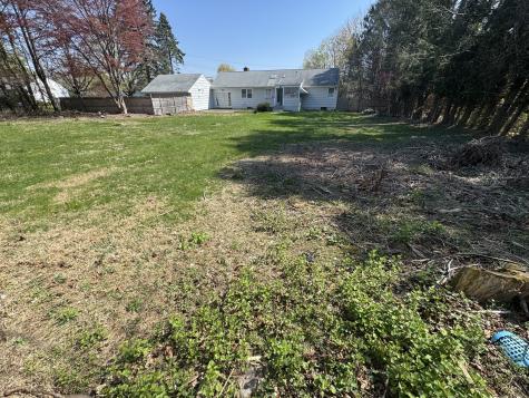 71 Schiller Road Fairfield CT 06825