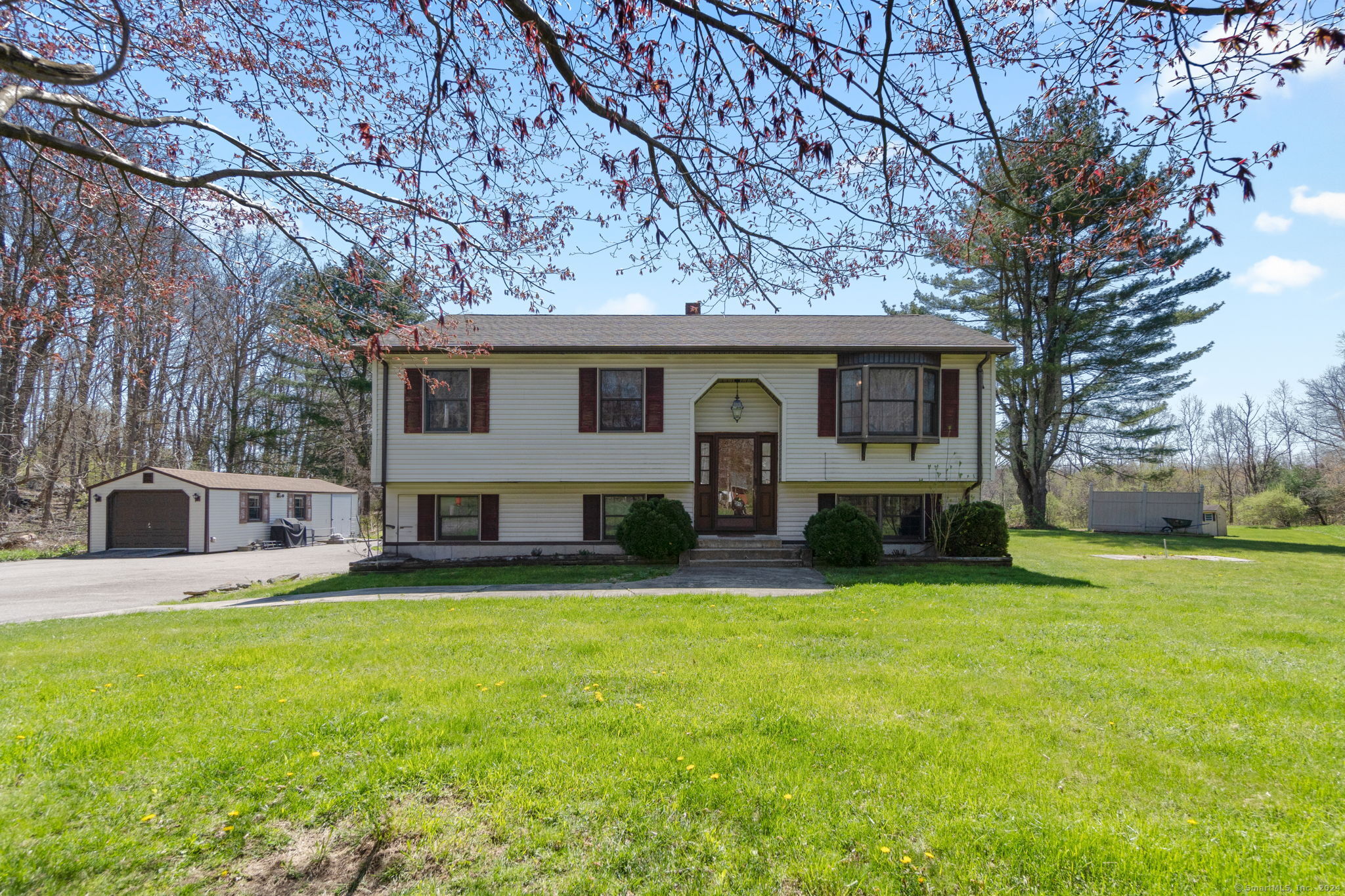 594 South Canterbury Road Canterbury CT 06331
