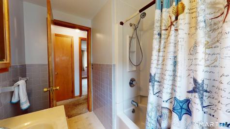 5 Pershing Road Windsor Locks CT 06096