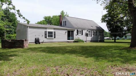 5 Pershing Road Windsor Locks CT 06096