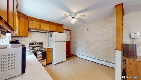 5 Pershing Road Windsor Locks CT 06096