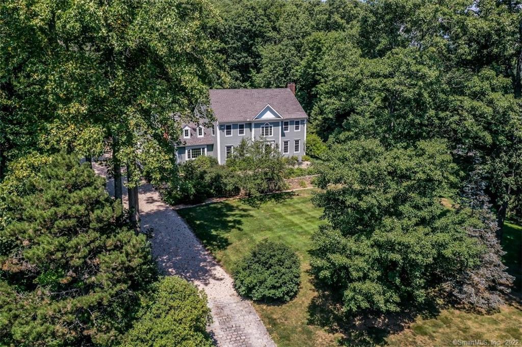 10 Inwood Lane Woodbury CT 06798