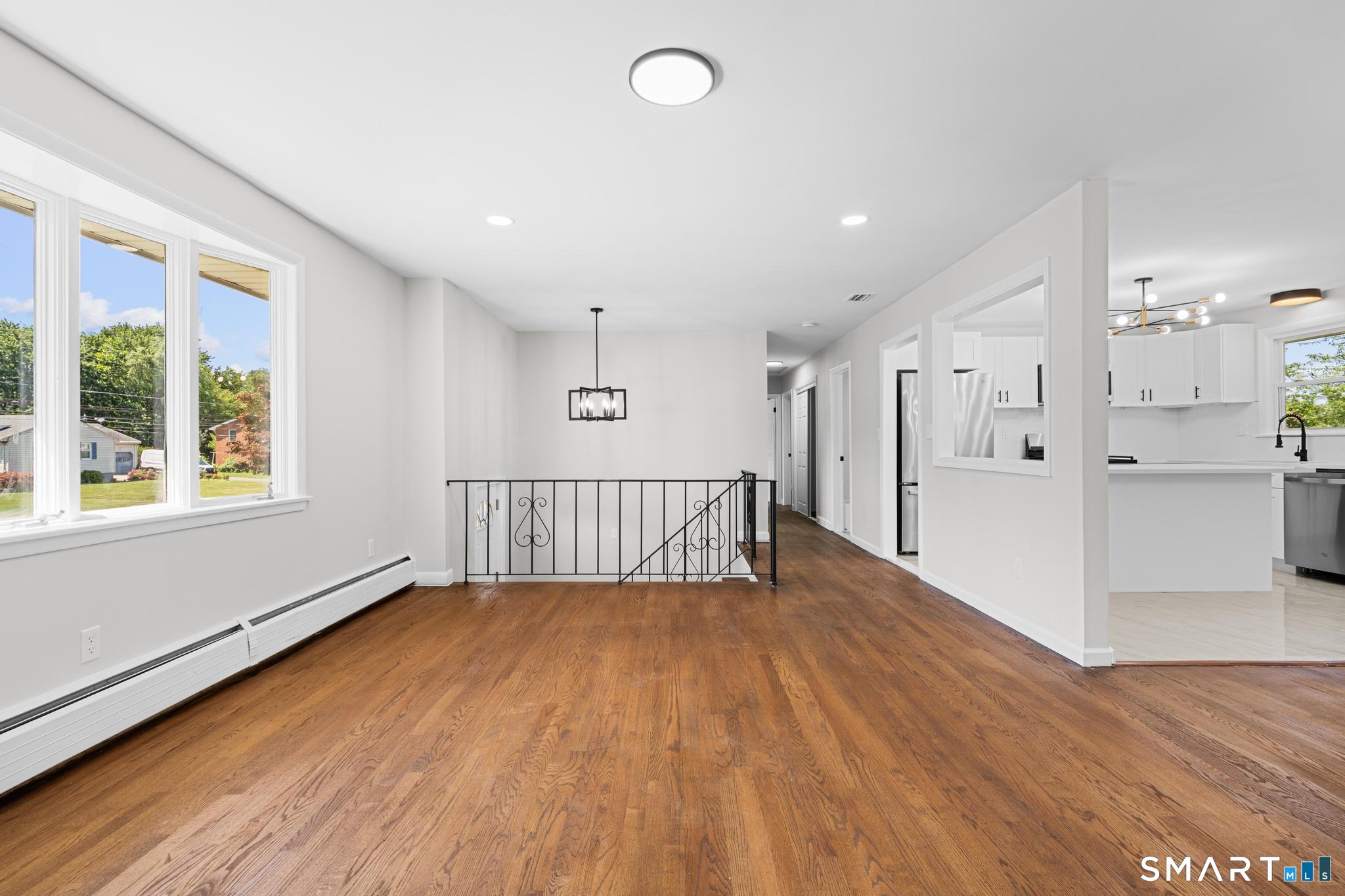 70 Ridge Crest Circle Wethersfield CT 06109