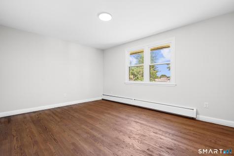 70 Ridge Crest Circle Wethersfield CT 06109