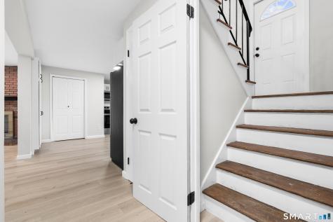 70 Ridge Crest Circle Wethersfield CT 06109