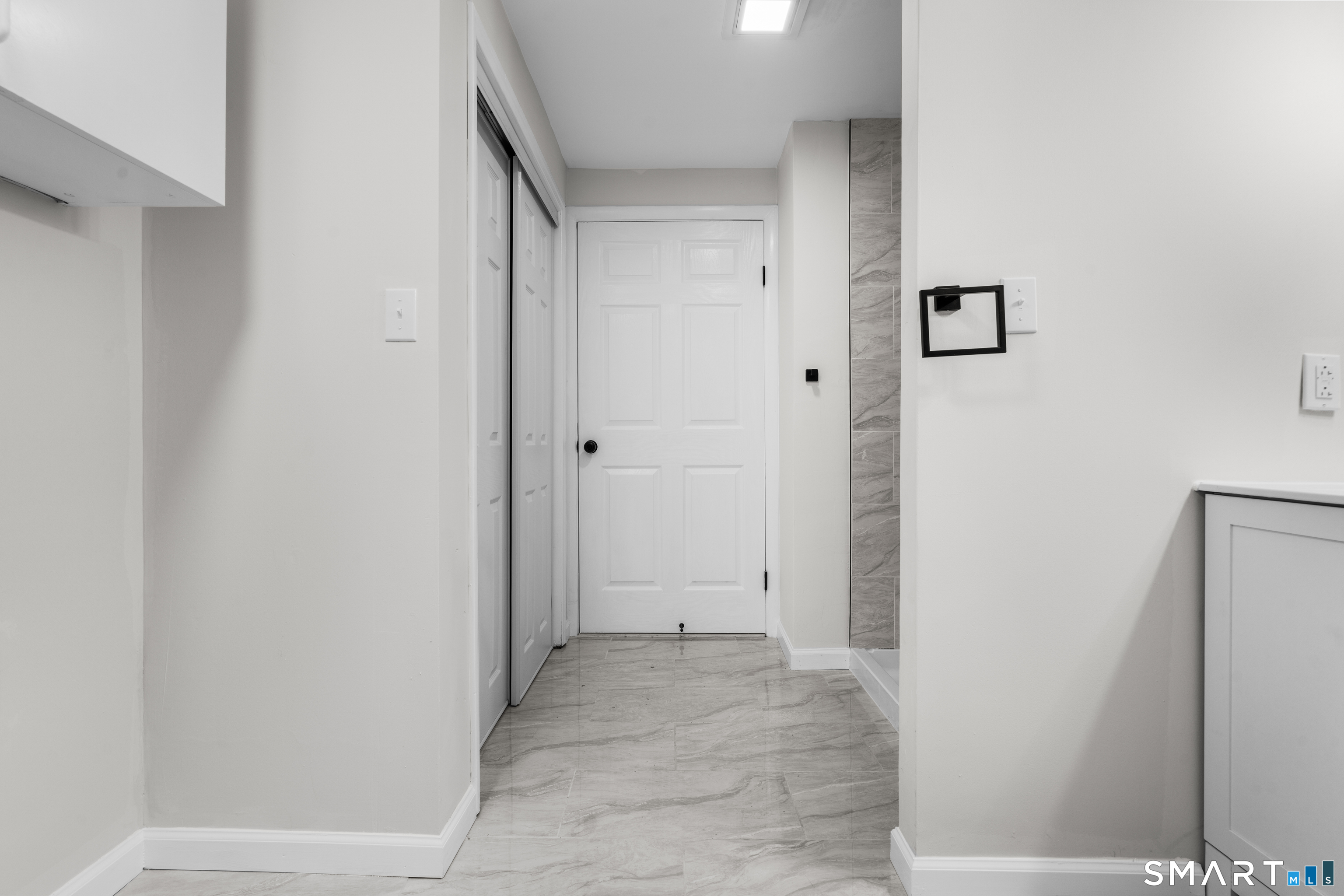 70 Ridge Crest Circle Wethersfield CT 06109