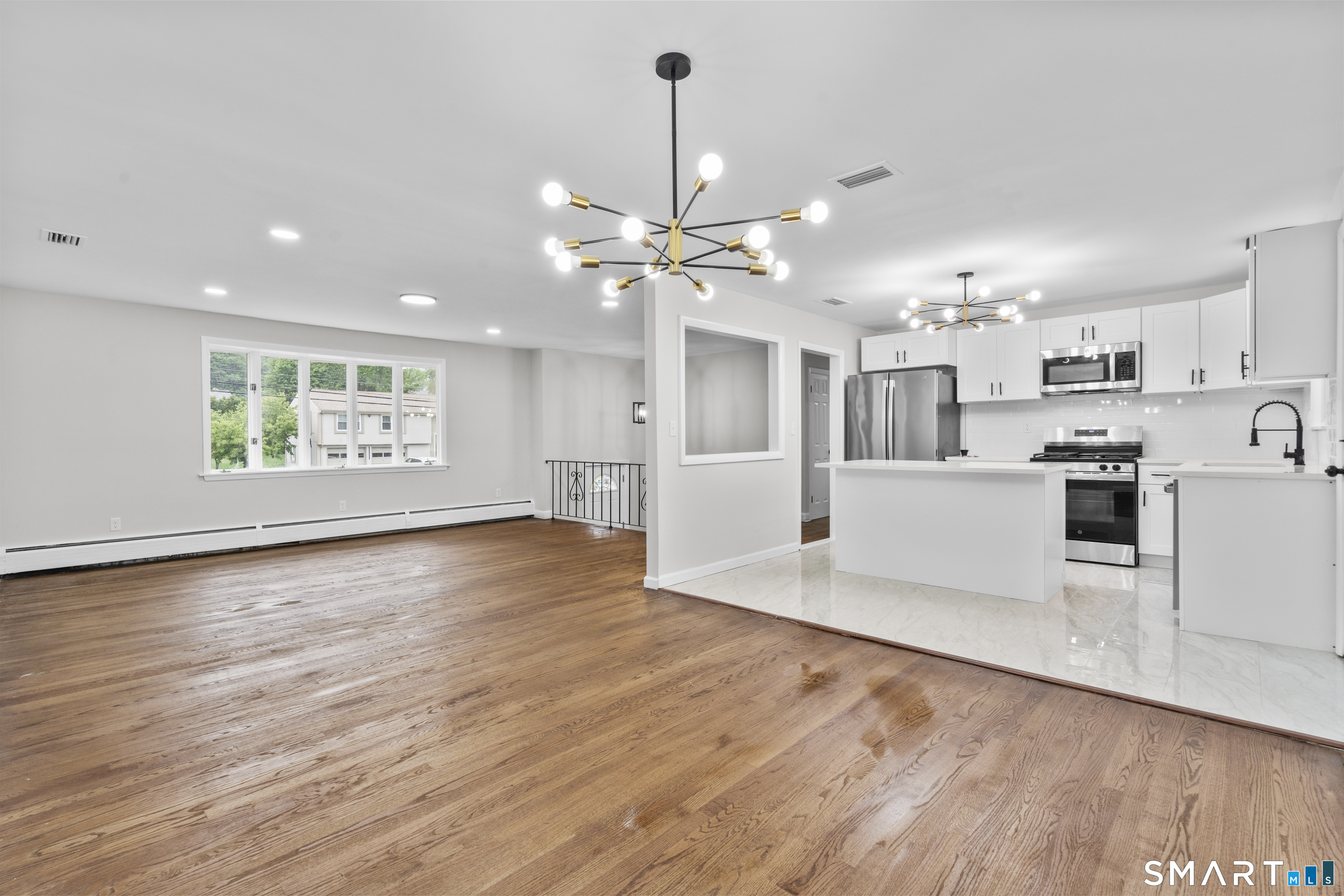70 Ridge Crest Circle Wethersfield CT 06109