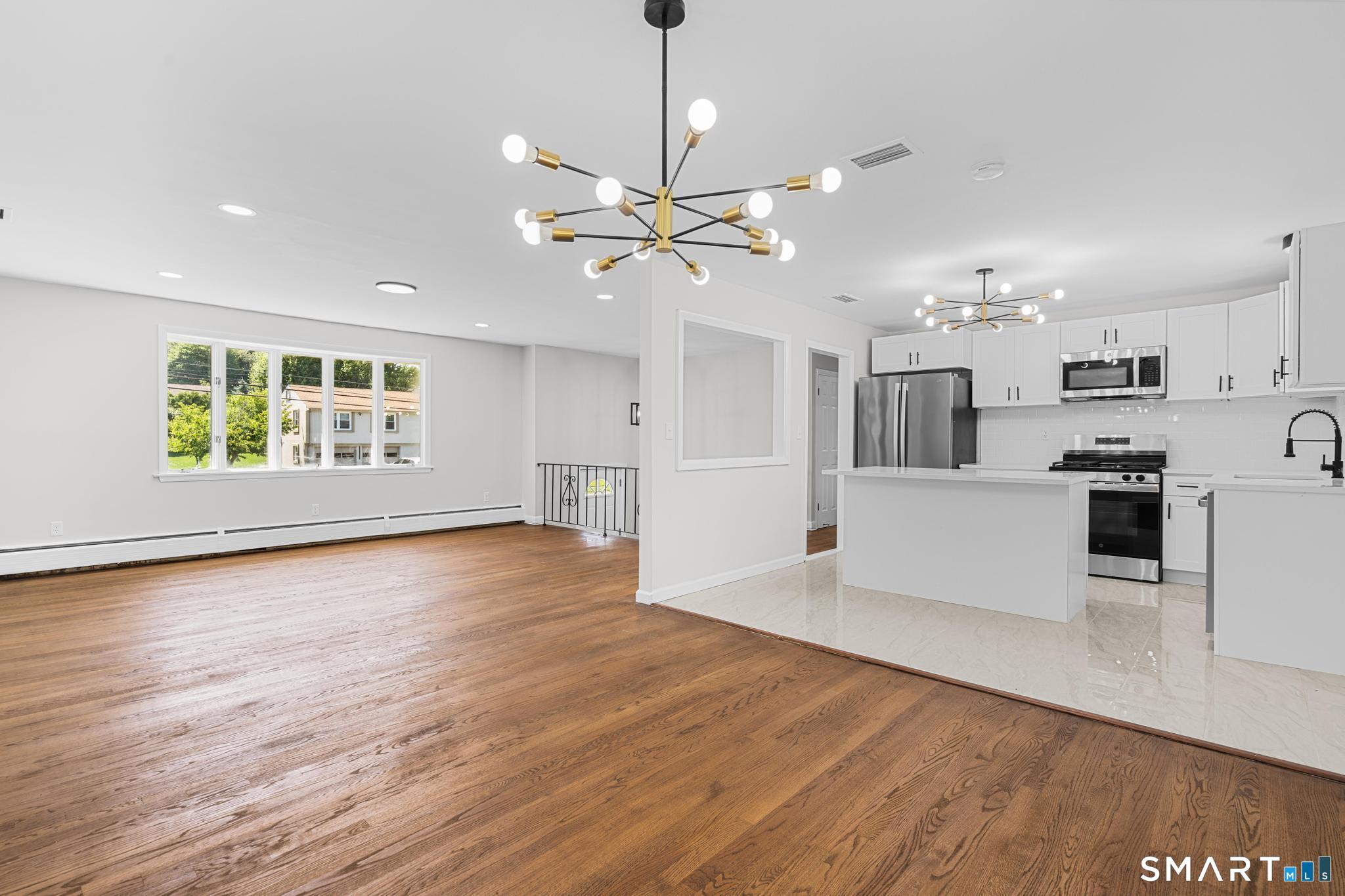 70 Ridge Crest Circle Wethersfield CT 06109