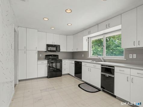 29 Weatherbell Drive Norwalk CT 06851
