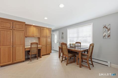 28 Tennyson Road East Hampton CT 06424