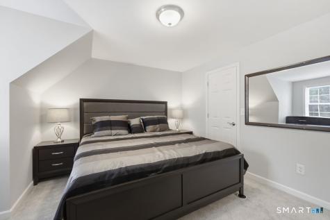 28 Tennyson Road East Hampton CT 06424