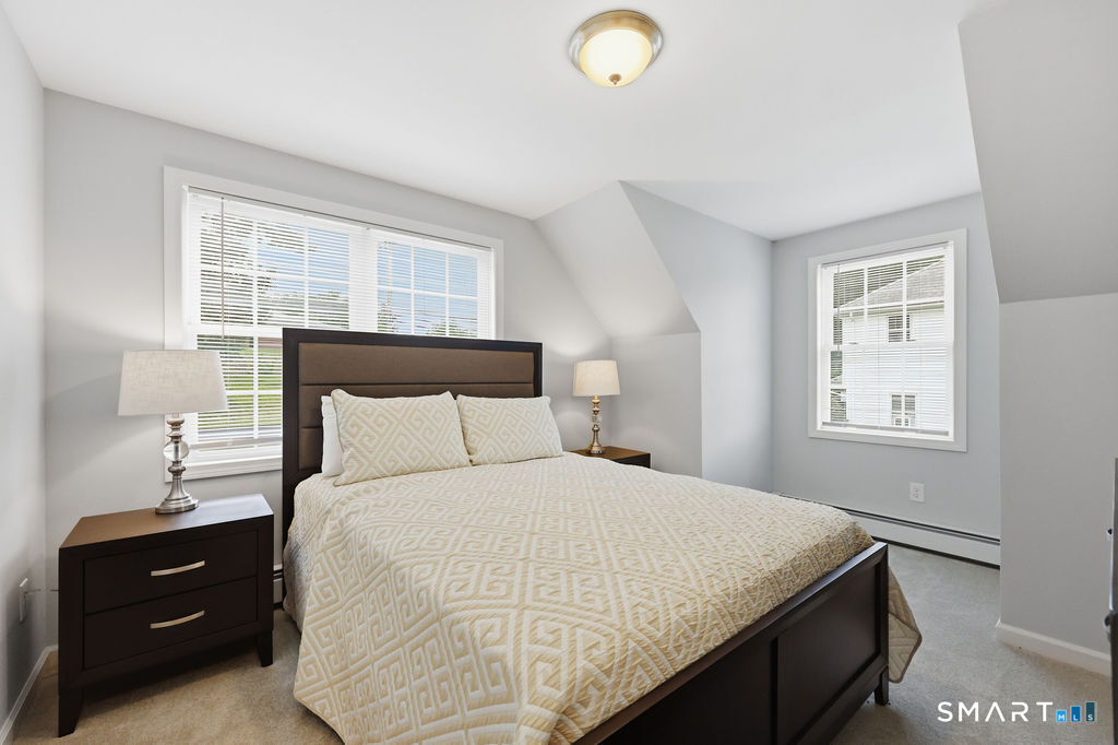 28 Tennyson Road East Hampton CT 06424