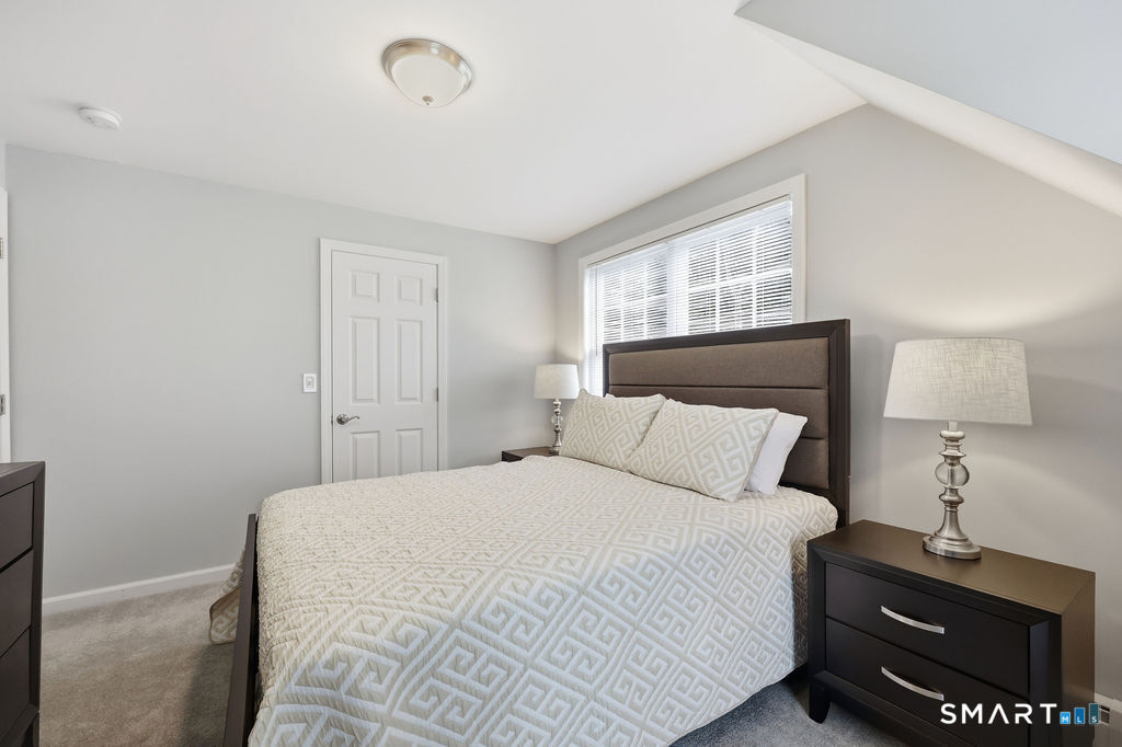 28 Tennyson Road East Hampton CT 06424