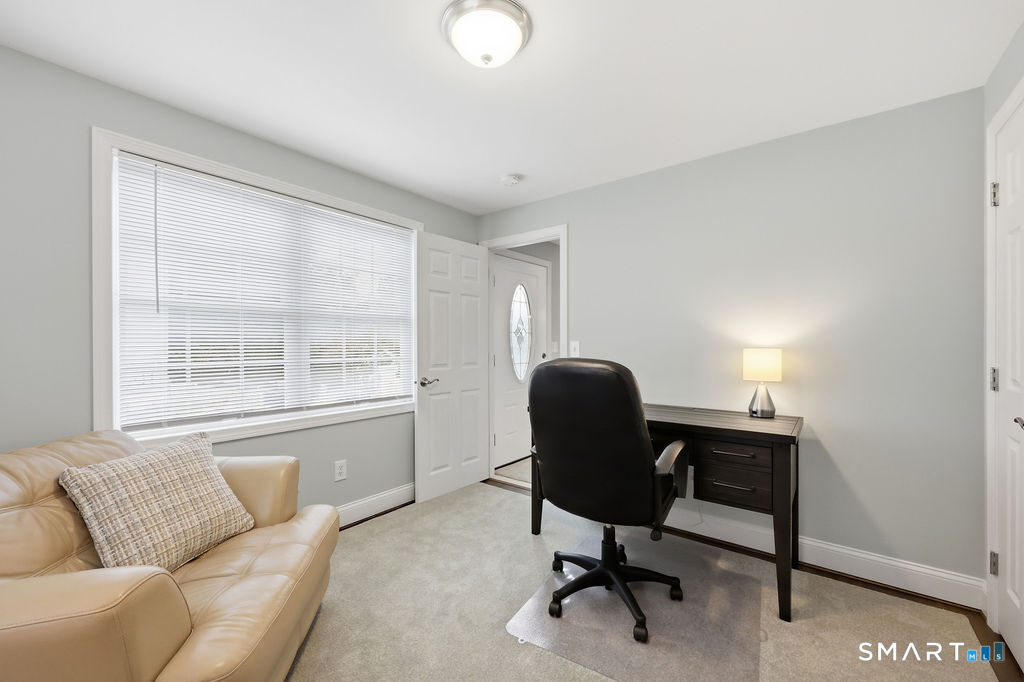 28 Tennyson Road East Hampton CT 06424
