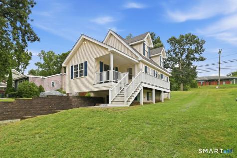 28 Tennyson Road East Hampton CT 06424