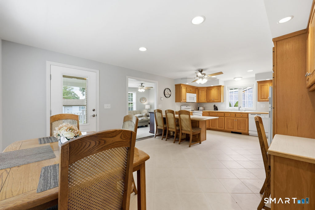28 Tennyson Road East Hampton CT 06424