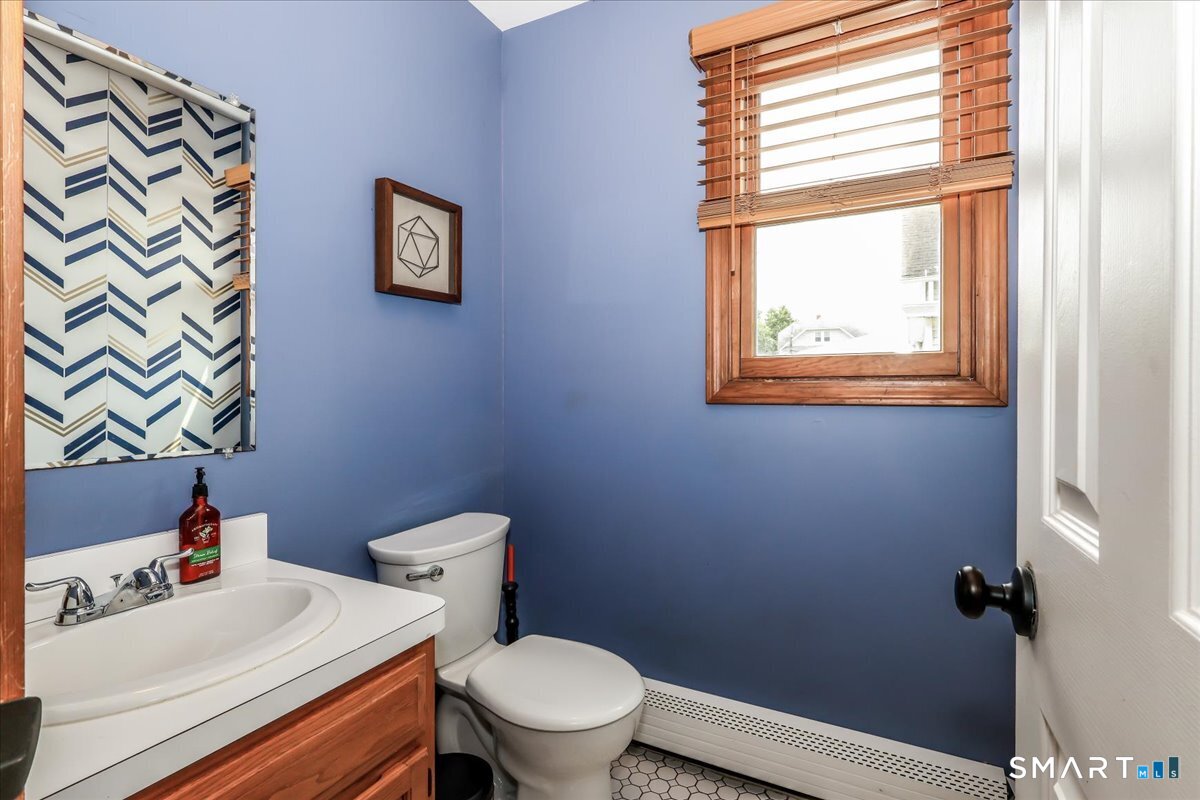 41 Calderwood Court Bridgeport CT 06605