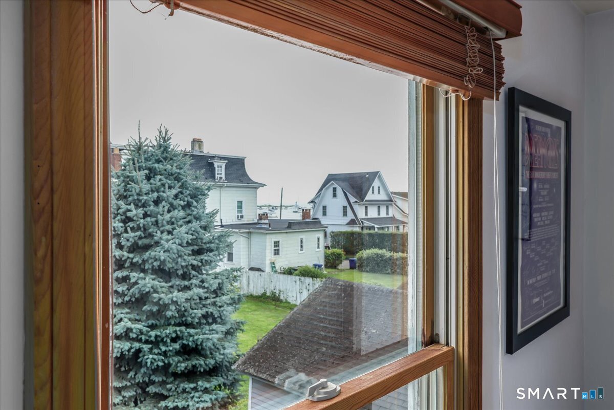 41 Calderwood Court Bridgeport CT 06605
