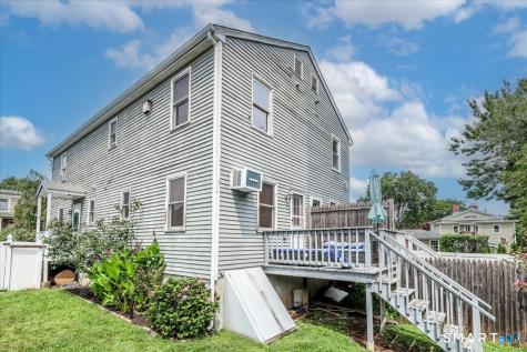 41 Calderwood Court Bridgeport CT 06605