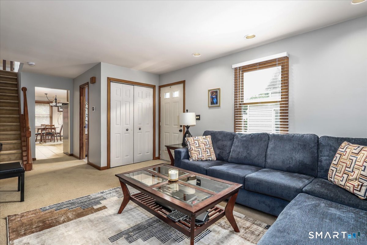 41 Calderwood Court Bridgeport CT 06605
