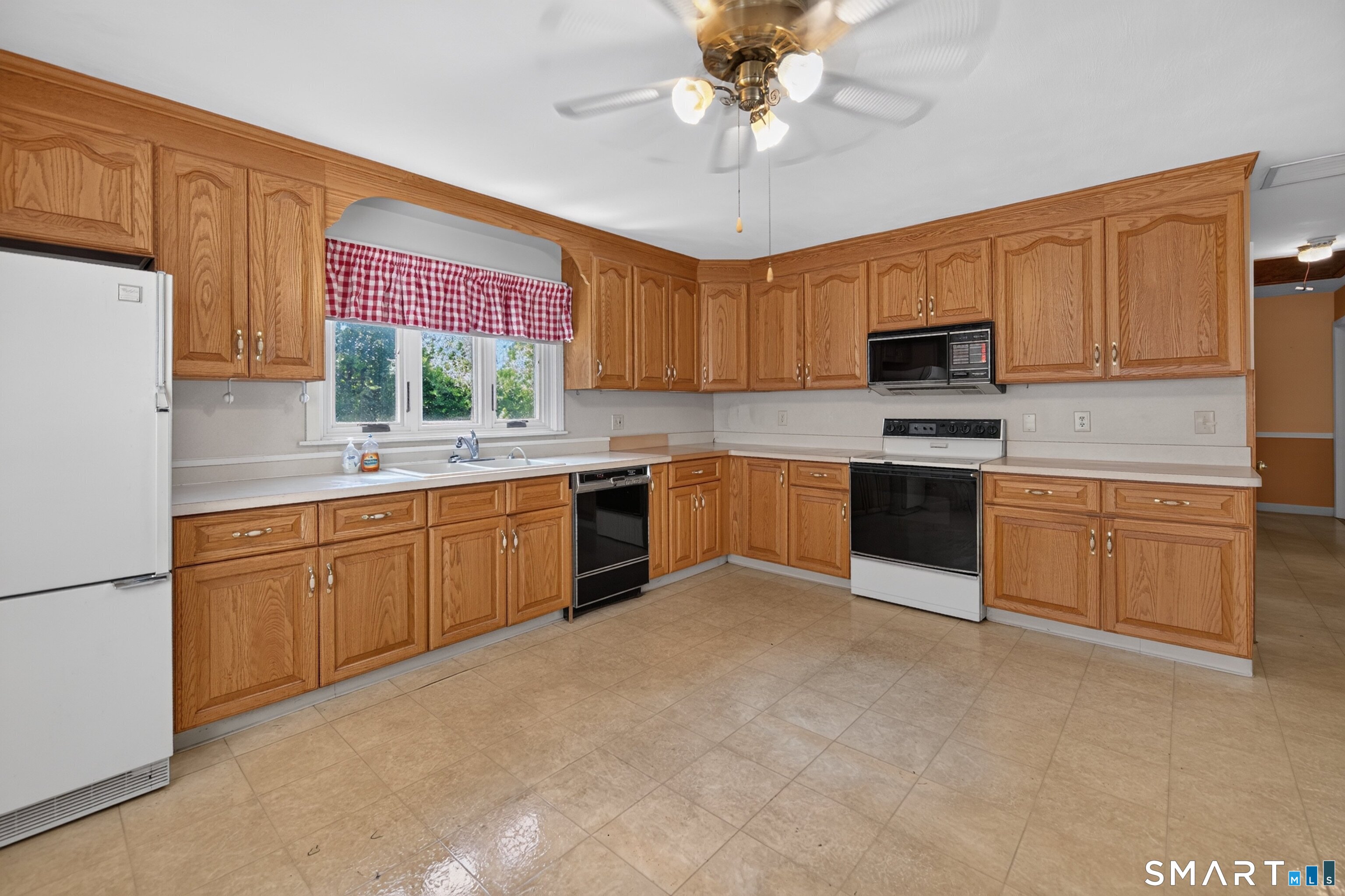 3430 East Main Street Waterbury CT 06705