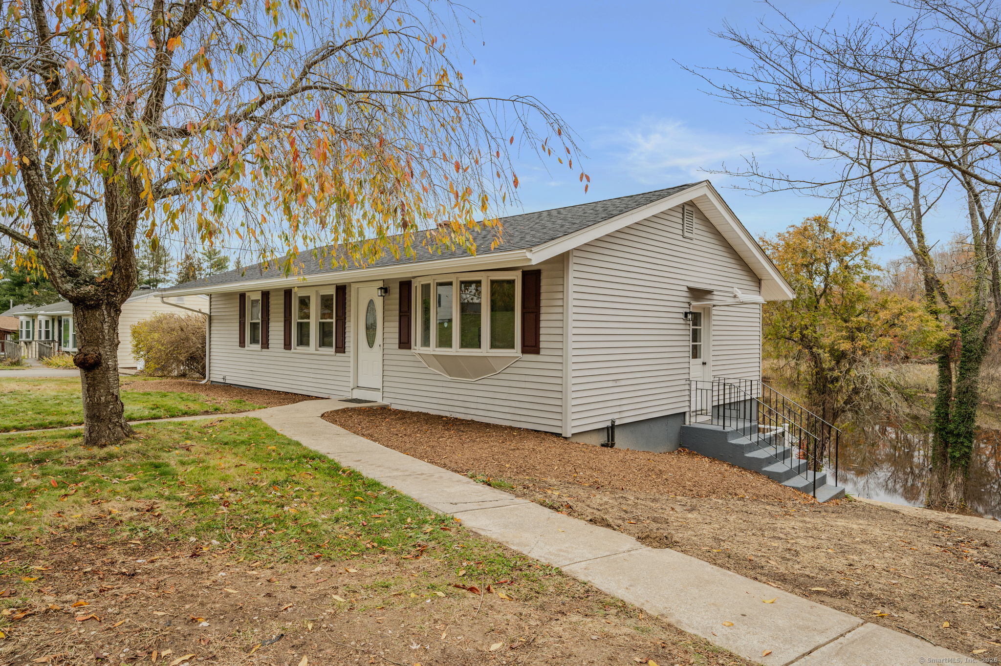 6 Arrowhead Drive Ledyard CT 06339