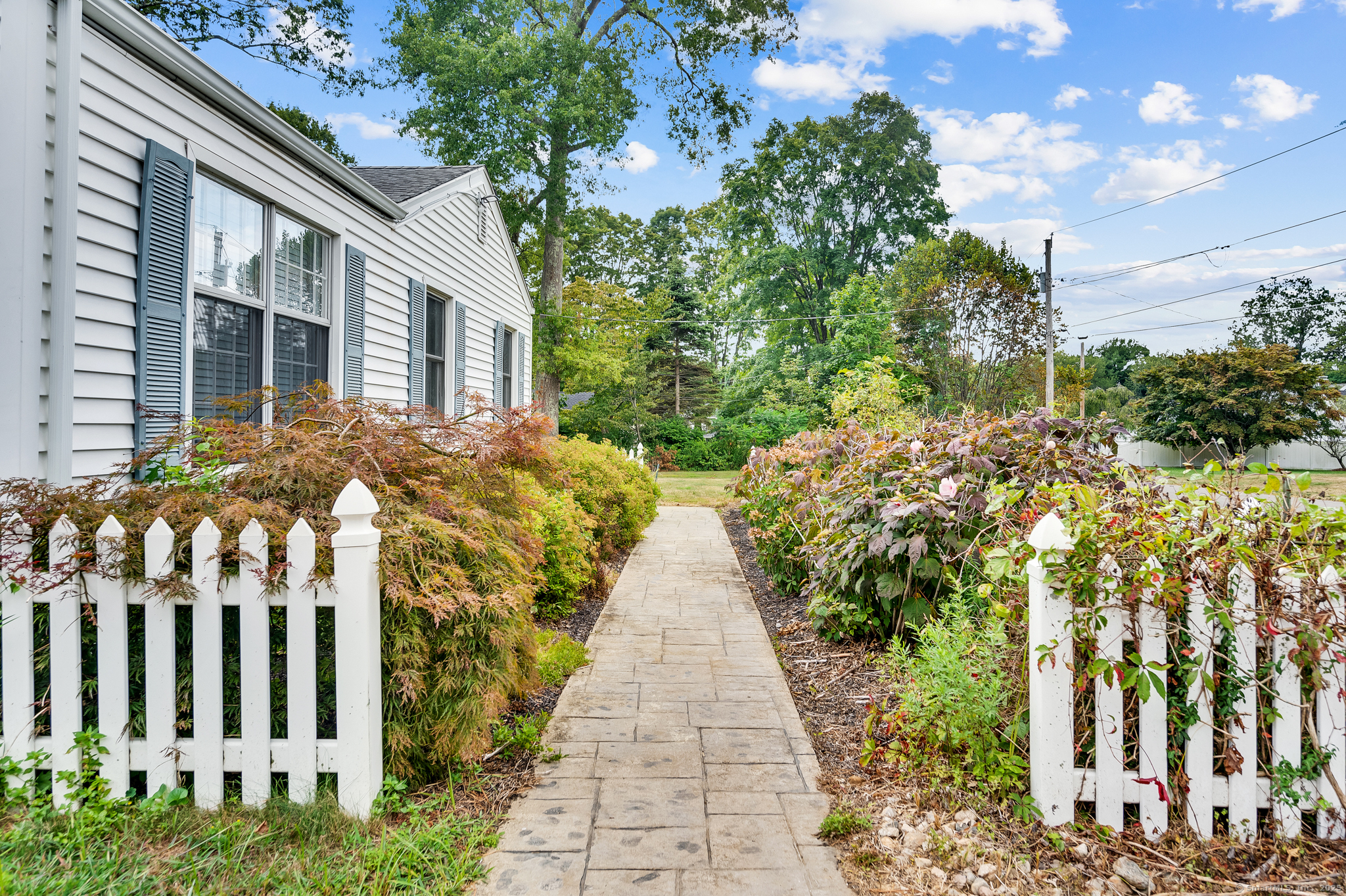 473 Ridgeview Road Orange CT 06477