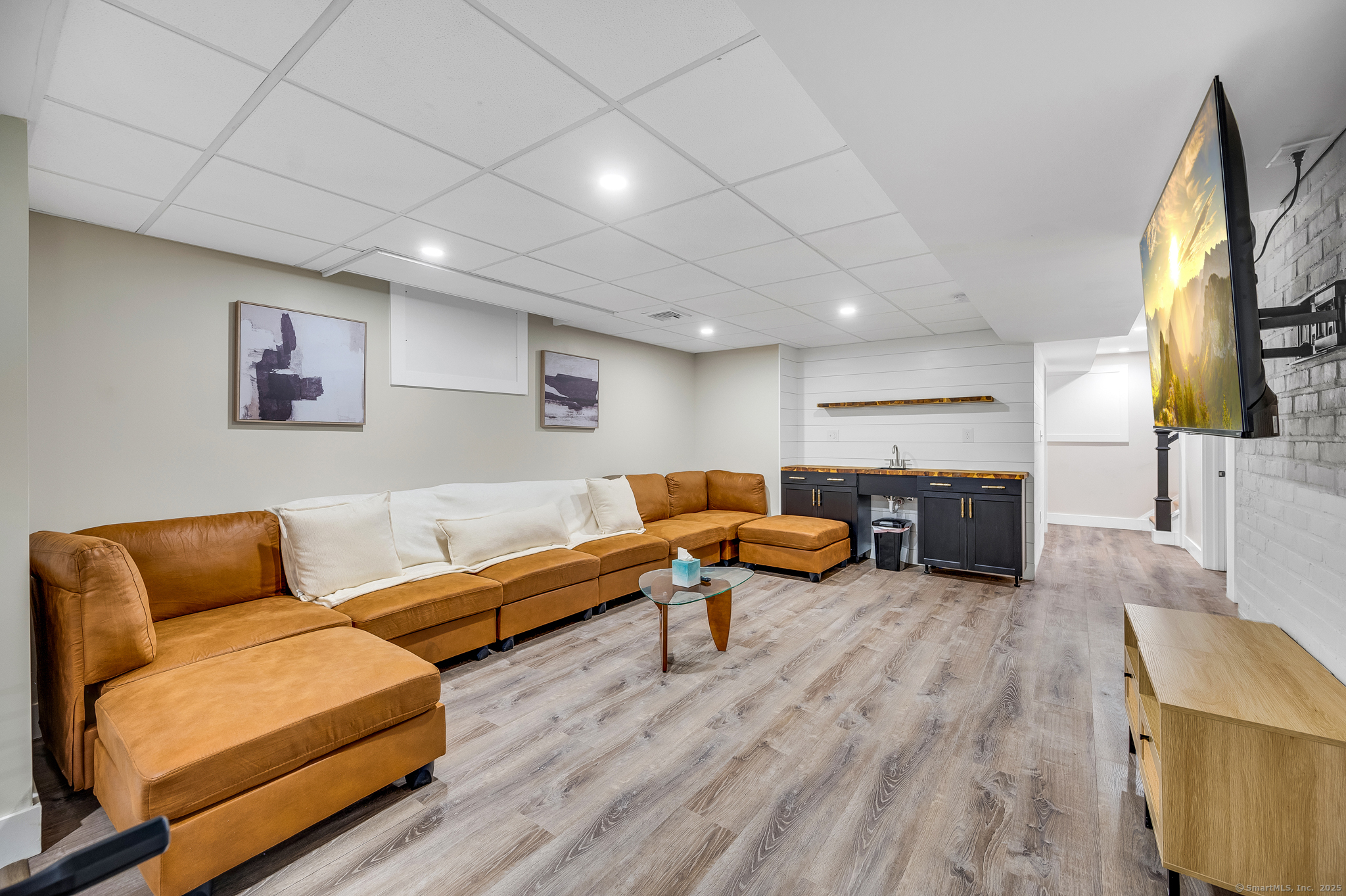 473 Ridgeview Road Orange CT 06477