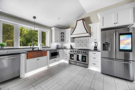 473 Ridgeview Road Orange CT 06477