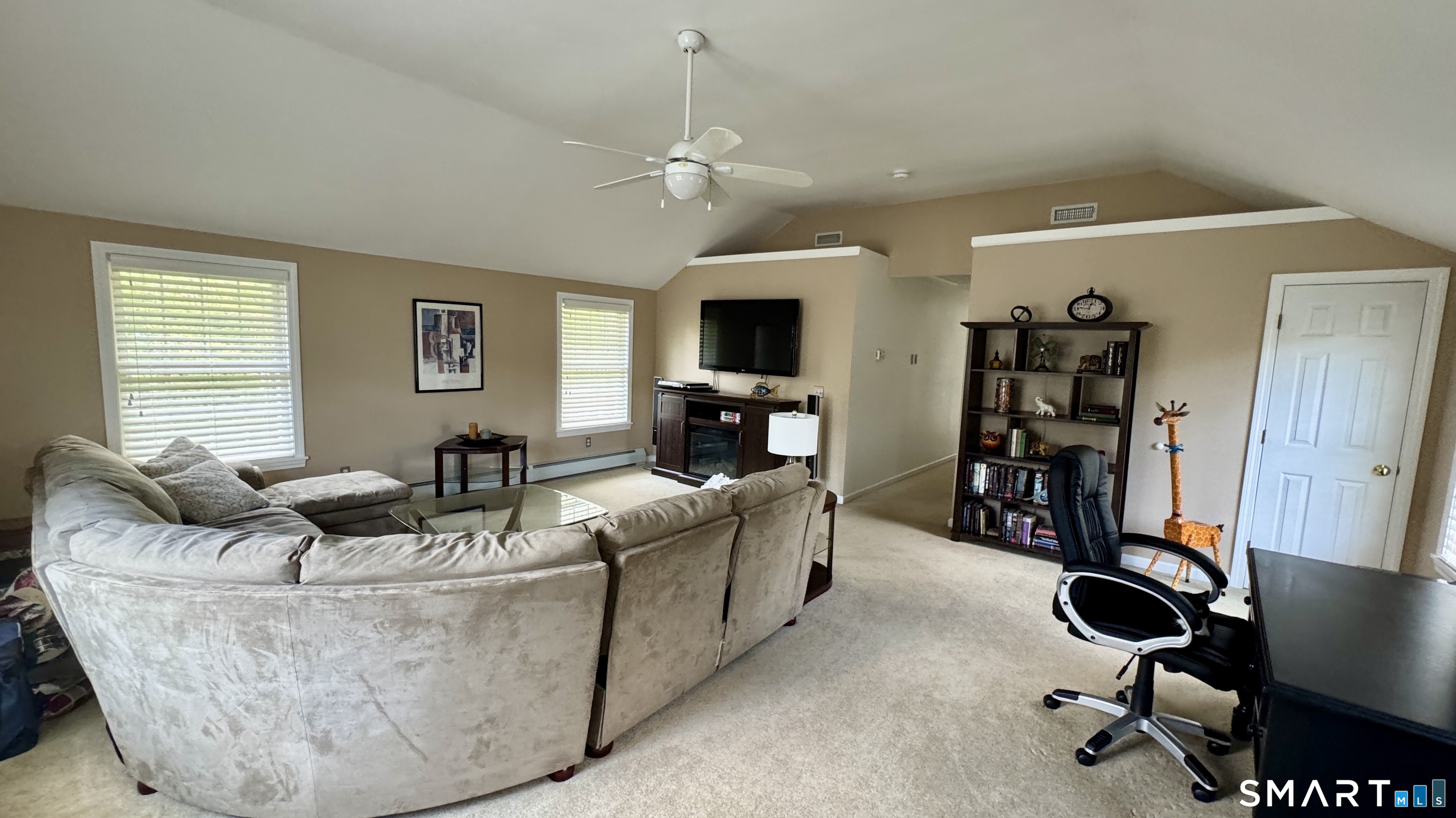 27 Tunnel View Terrace Vernon CT 06066