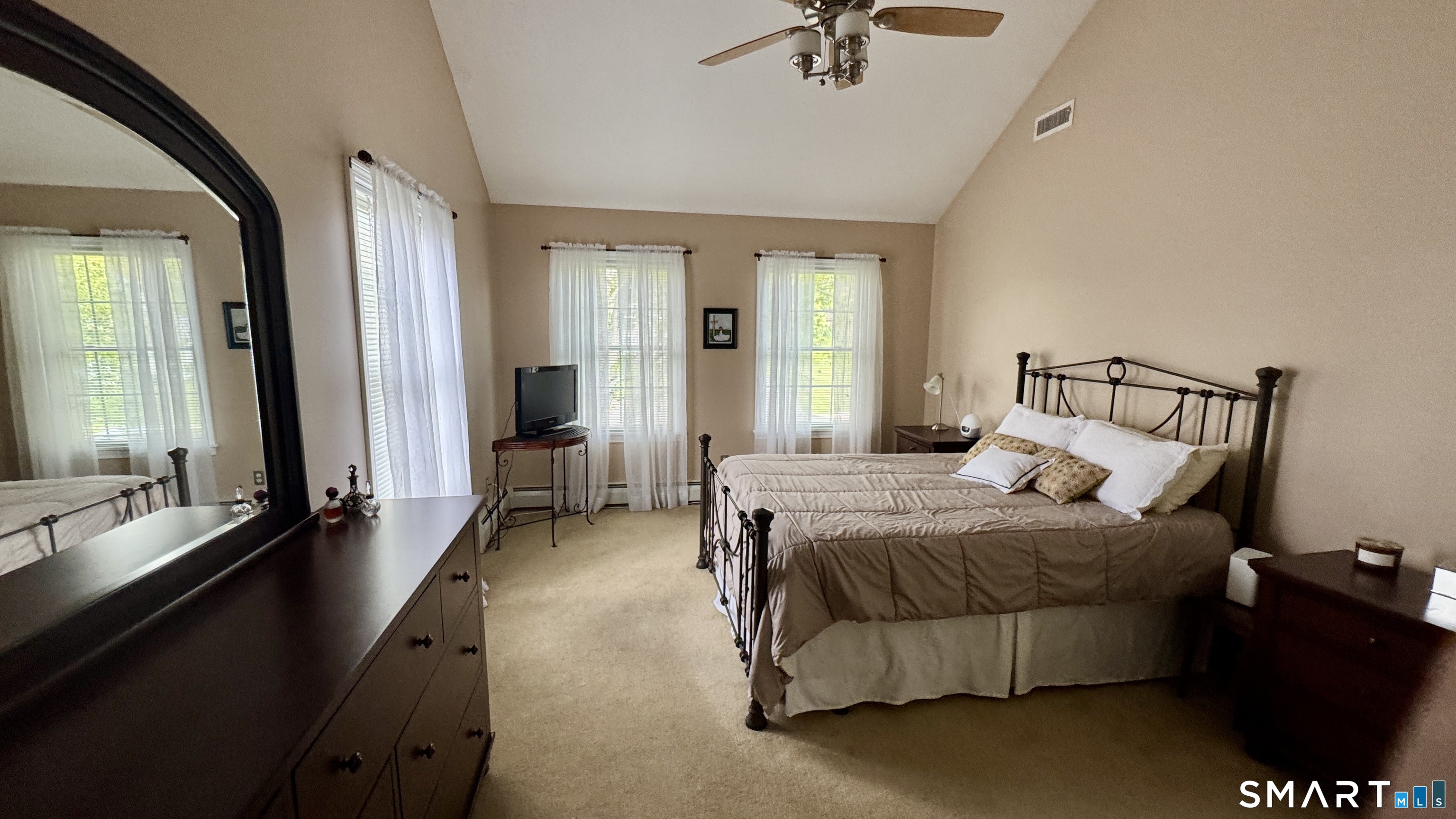 27 Tunnel View Terrace Vernon CT 06066