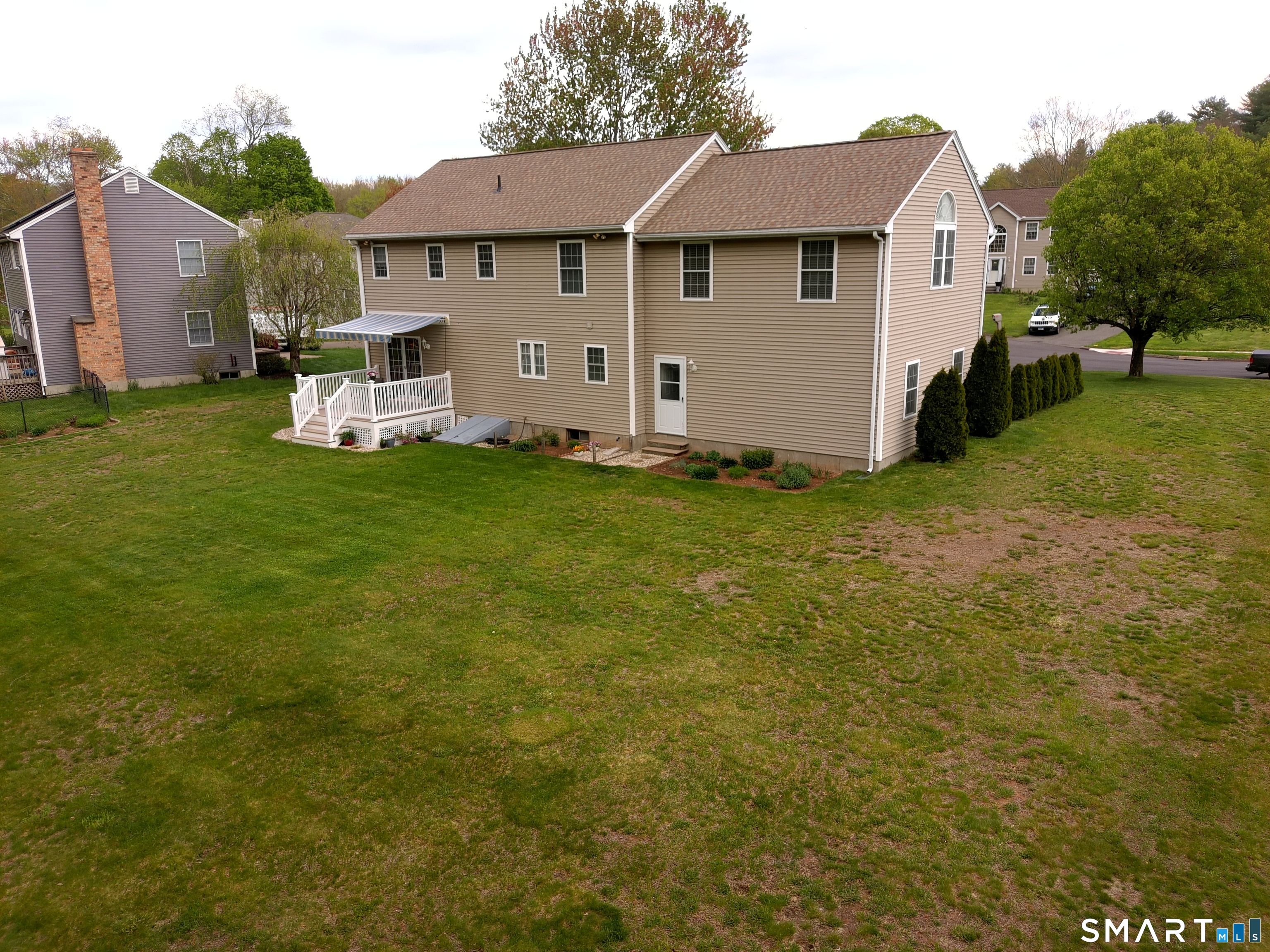 27 Tunnel View Terrace Vernon CT 06066