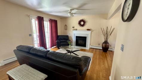 27 Tunnel View Terrace Vernon CT 06066