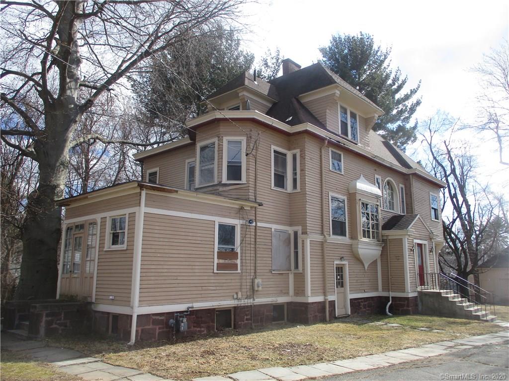 135 Holcomb Street Hartford CT 06112