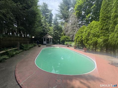 325 Main Street New Hartford CT 06057