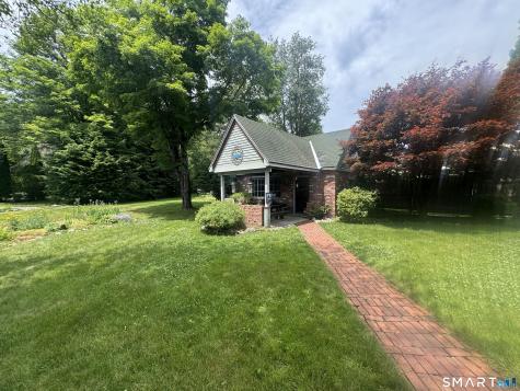 325 Main Street New Hartford CT 06057