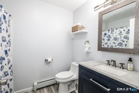 41 Candlewood Vista New Milford CT 06776