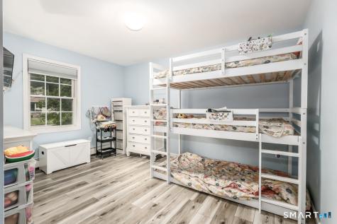 41 Candlewood Vista New Milford CT 06776