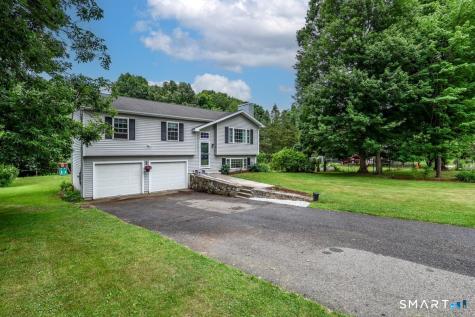41 Candlewood Vista New Milford CT 06776